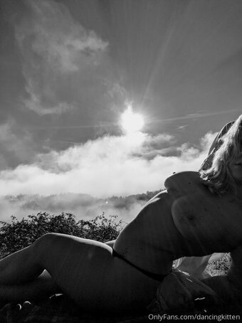 dancingkitten Nude Leaks Photo 22