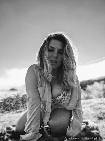dancingkitten Nude Leaks Photo 26