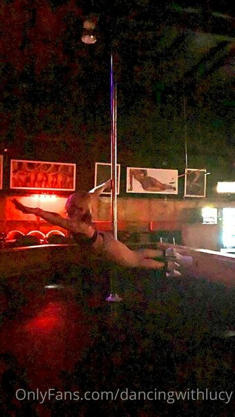 dancingwithlucy Nude Leaks Photo 1