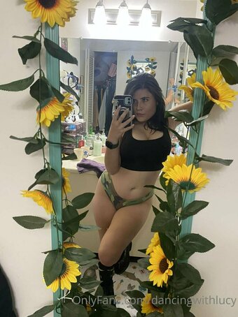 dancingwithlucy Nude Leaks Photo 5
