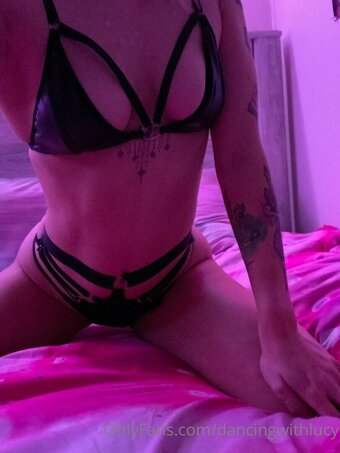 dancingwithlucy Nude Leaks Photo 7