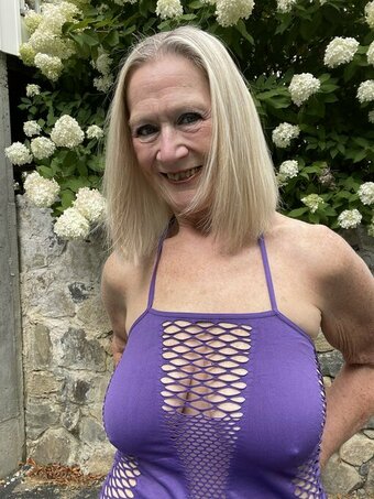 Dani D / daniellegrandmother1 / danimature / https: Nude Leaks OnlyFans Photo 15