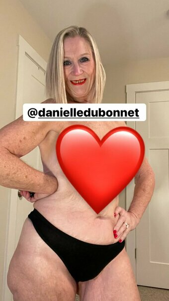 Dani D / daniellegrandmother1 / danimature / https: Nude Leaks OnlyFans Photo 18