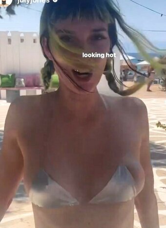 Dani Thorne / kailithorne Nude Leaks OnlyFans Photo 8