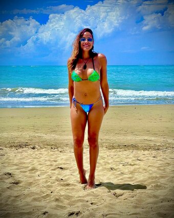 Dania Ramirez / daniajramirez / danniboiixx Nude Leaks OnlyFans Photo 6