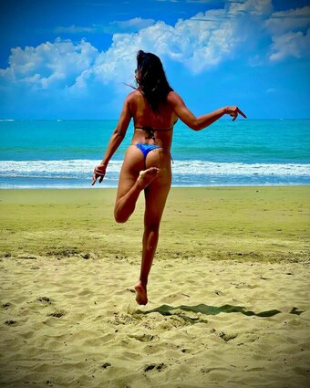 Dania Ramirez / daniajramirez / danniboiixx Nude Leaks OnlyFans Photo 16