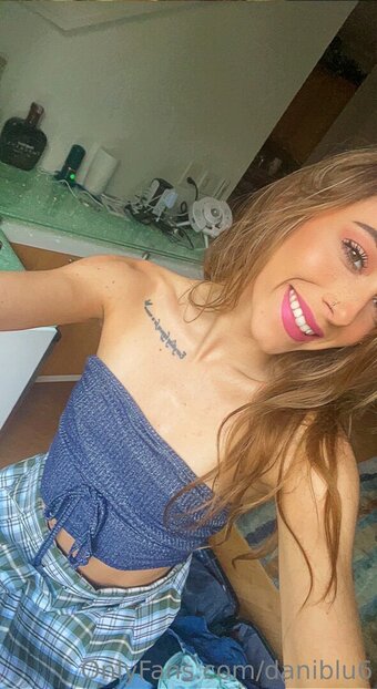 daniblu6 Nude Leaks Photo 5