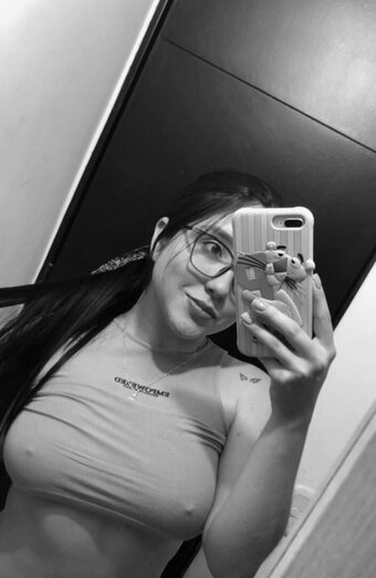 Daniela Hernandez / danih.2002 / danih.2025 Nude Leaks OnlyFans Photo 14