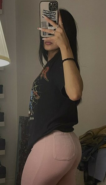 Daniela Lara / daniela_laraaaaa / danielalara98 / https: Nude Leaks Photo 4