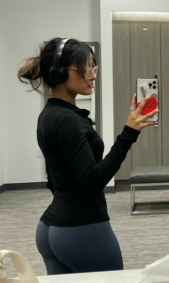 Daniela Lara / daniela_laraaaaa / danielalara98 / https: Nude Leaks Photo 17
