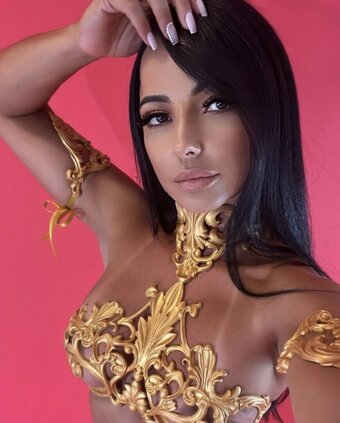 Daniela Laura / dani_laurafit / u109667978 Nude Leaks OnlyFans Photo 5