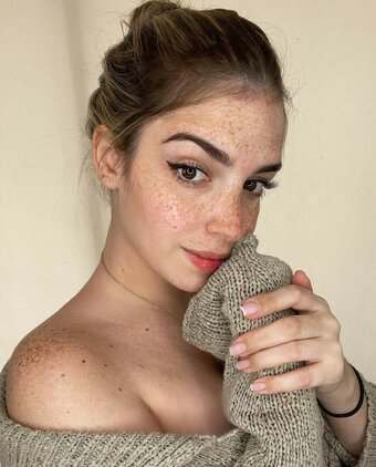 Daniela Lyon / dandylyon / danielalyon Nude Leaks OnlyFans Photo 4