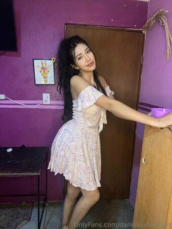 daniela.marquez Nude Leaks Photo 19