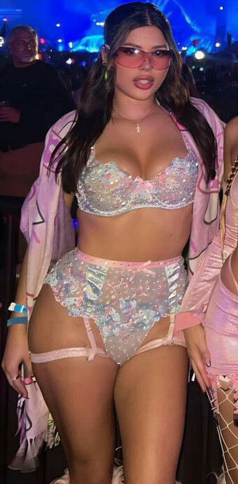 Daniela Ortiz Rivera / daniela.orti Nude Leaks Photo 13