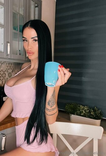 danielacru Nude Leaks Photo 15