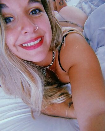 danielas Nude Leaks Photo 26