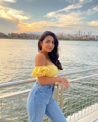 Danielle Baez / danibaez Nude Leaks Photo 5