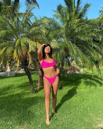 Danielle Baez / danibaez Nude Leaks Photo 9