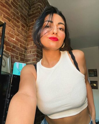 Danielle Baez / danibaez Nude Leaks Photo 22