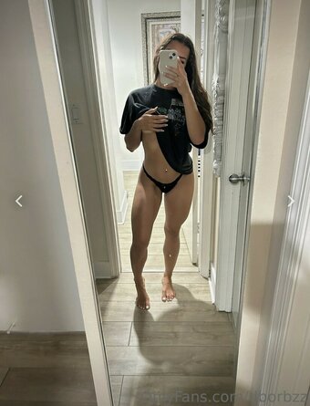 Danielle Borba / Dborbzz / danielleborba_ Nude Leaks OnlyFans Photo 2