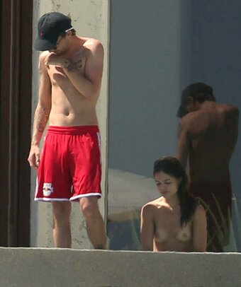 Danielle Campbell / thedaniellecampbell Nude Leaks Photo 18