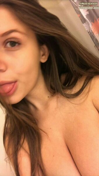 Danielle Dewese / danielledeweese Nude Leaks Photo 61