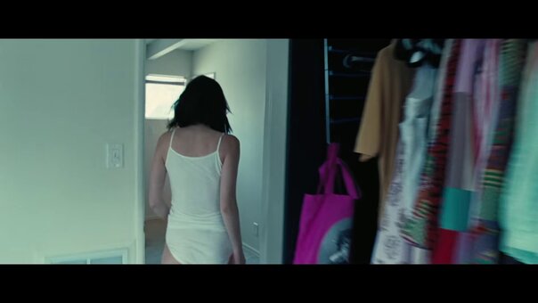 Danielle Haim / daniellehaim Nude Leaks Photo 2