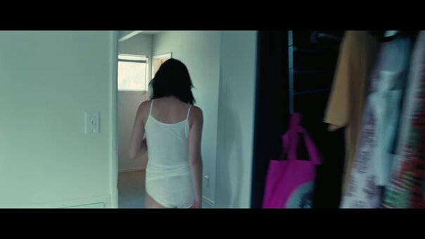 Danielle Haim / daniellehaim Nude Leaks Photo 6