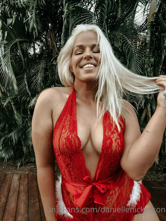 Danielle Nickerson / daniellenickerson / diamonddeeeee Nude Leaks OnlyFans Photo 12