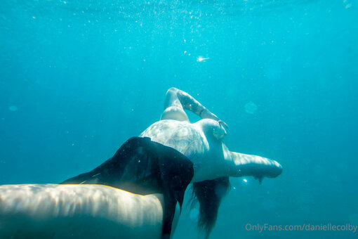 daniellecolby Nude Leaks Photo 5