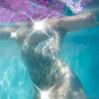 daniellecolby Nude Leaks Photo 15