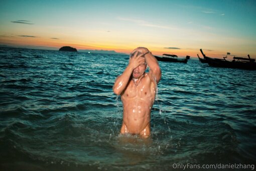 danielzhang Nude Leaks Photo 8
