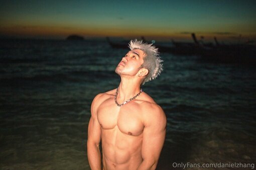 danielzhang Nude Leaks Photo 9