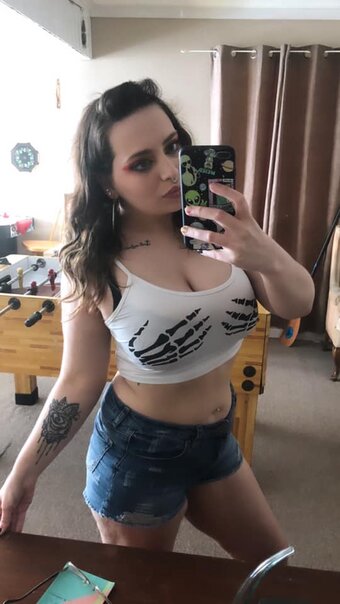 DaniLou /  / danilort / tattedbeauty2599 Nude Leaks OnlyFans Photo 3