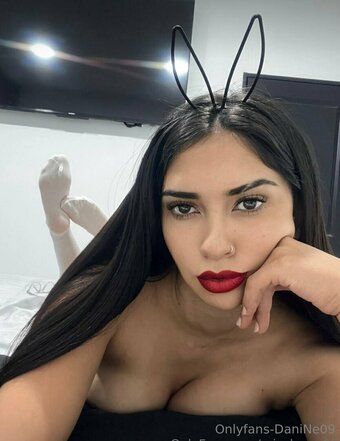 danine09 Nude Leaks Photo 10