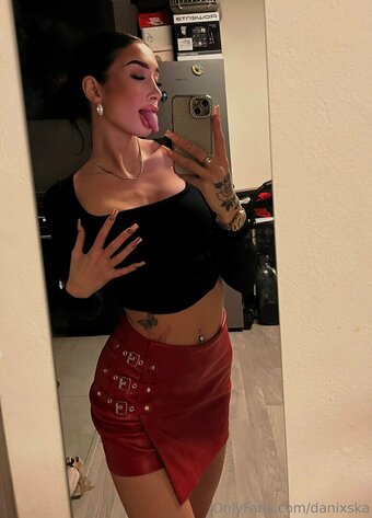 danixska Nude Leaks Photo 4