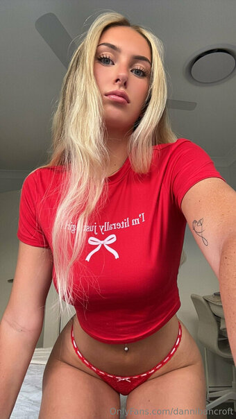 Danni Bancroft / dannibancroft Nude Leaks OnlyFans Photo 2
