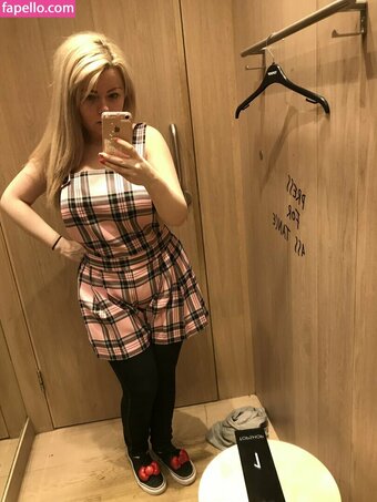 Danni / curvydanni / curvydannixo Nude Leaks OnlyFans Photo 2