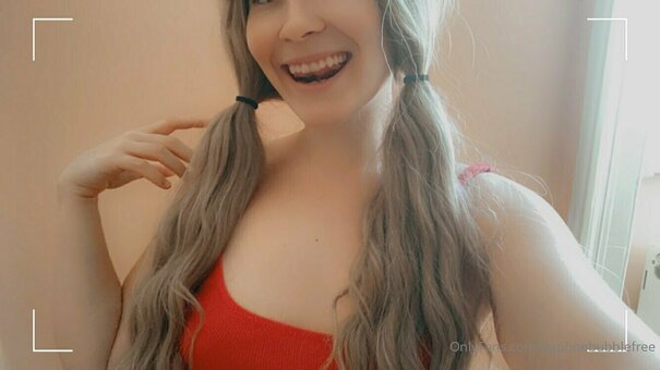 daphnebubblefree Nude Leaks Photo 11