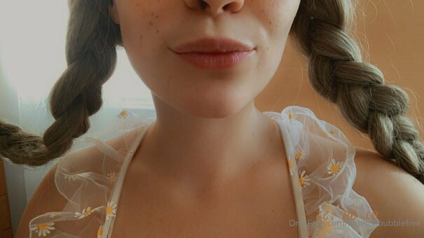 daphnebubblefree Nude Leaks Photo 17