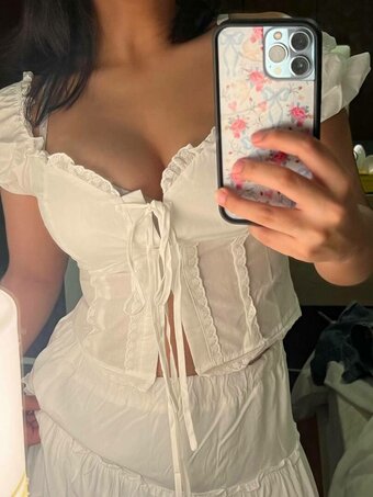 Daphnelowkey / https: / wokeylowkeyx Nude Leaks Photo 10