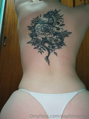daphnnerose Nude Leaks Photo 9