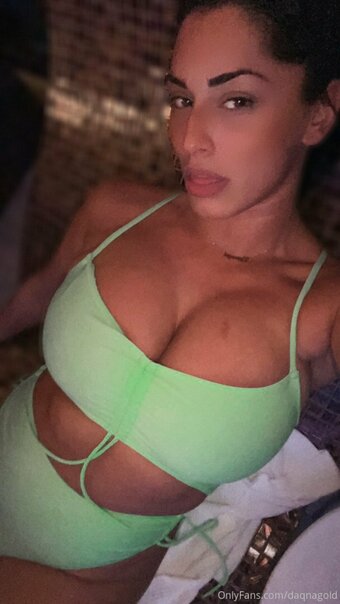 Daqnagold / daqna_gold Nude Leaks OnlyFans Photo 22
