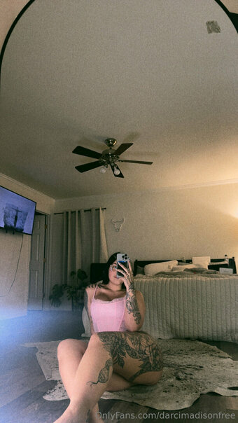 darcimadisonfree Nude Leaks Photo 10