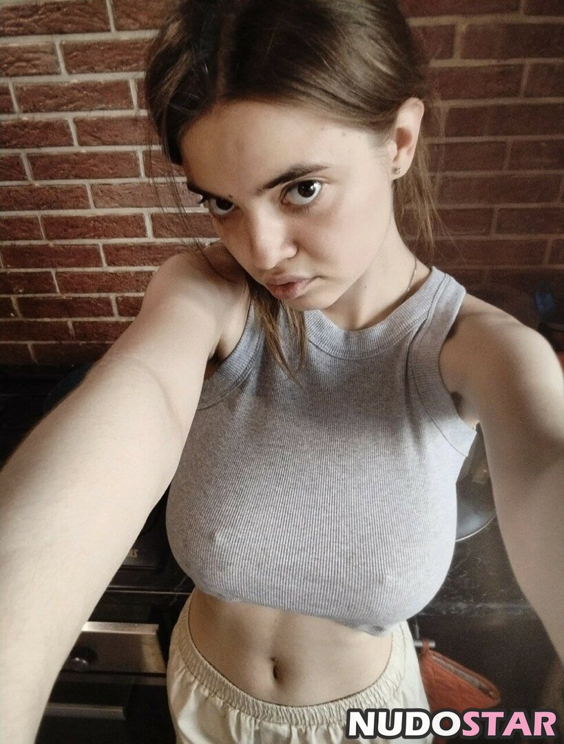 Daria Aref  dabrowskadaria  daria.aref Nude Leaks OnlyFans Photo 15 -  NudoStar