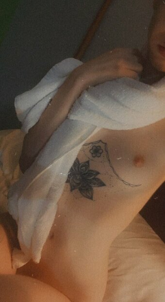 daringdolly / daintydolly2002 / dollyred2002 Nude Leaks Photo 2