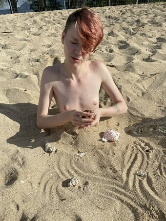 daringdolly / daintydolly2002 / dollyred2002 Nude Leaks Photo 17