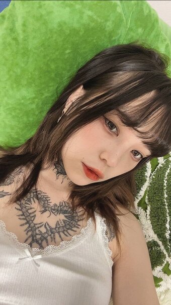 Dark_ester / dark_esters / karendrake Nude Leaks Photo 1