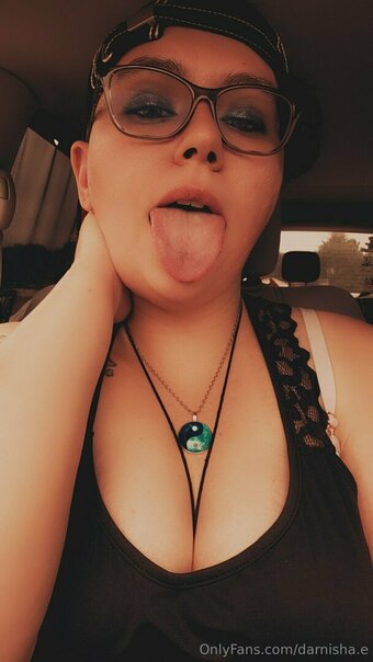 darnisha.e Nude Leaks Photo 23