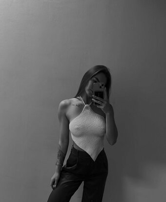 darnudess Nude Leaks Photo 11